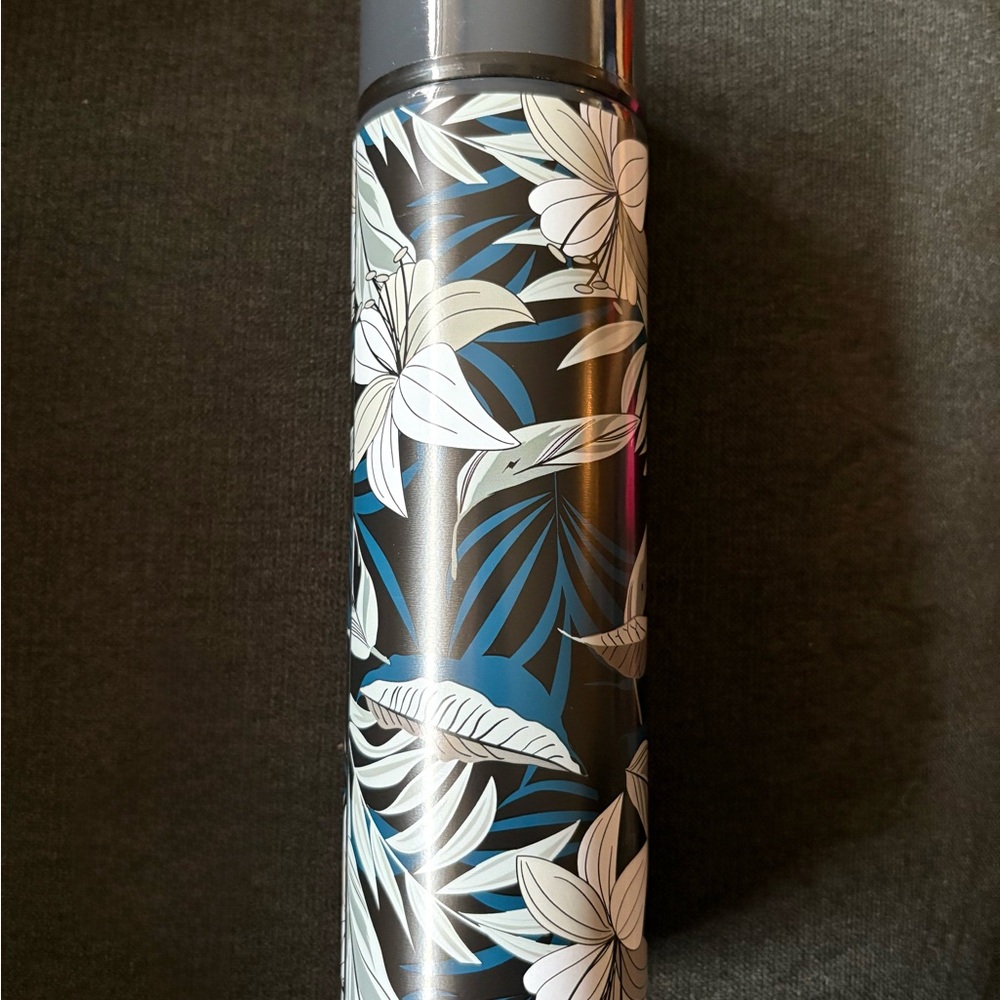 Lug Chuggie Insulated Stainless Steel Water Bottle, 16 oz. - Lily Black